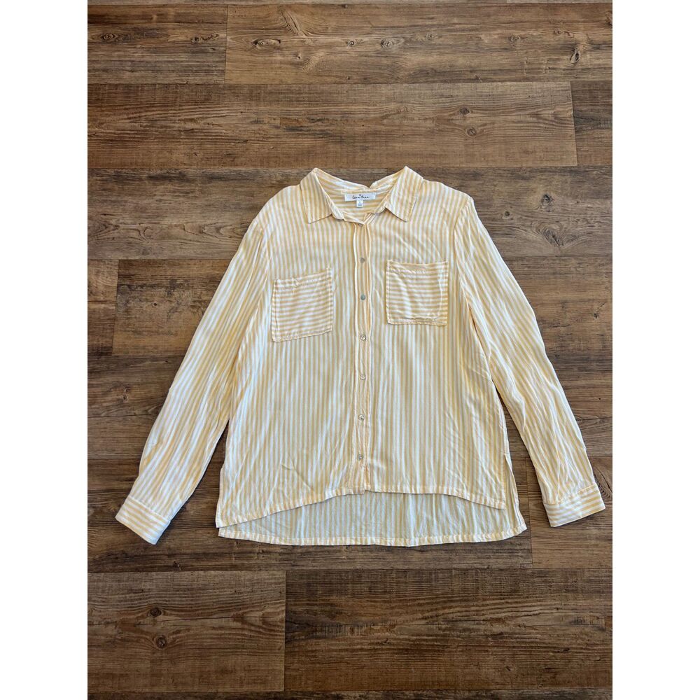 Lightweight Button Up Shirt